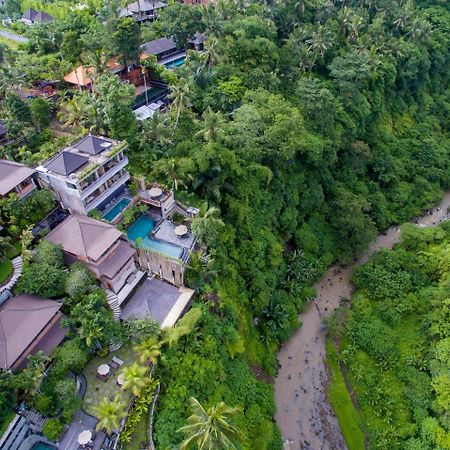 Ubud Paras Villa Exterior photo