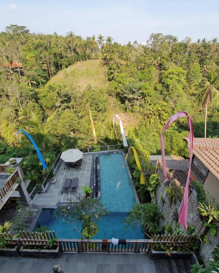 Ubud Paras Villa Exterior photo