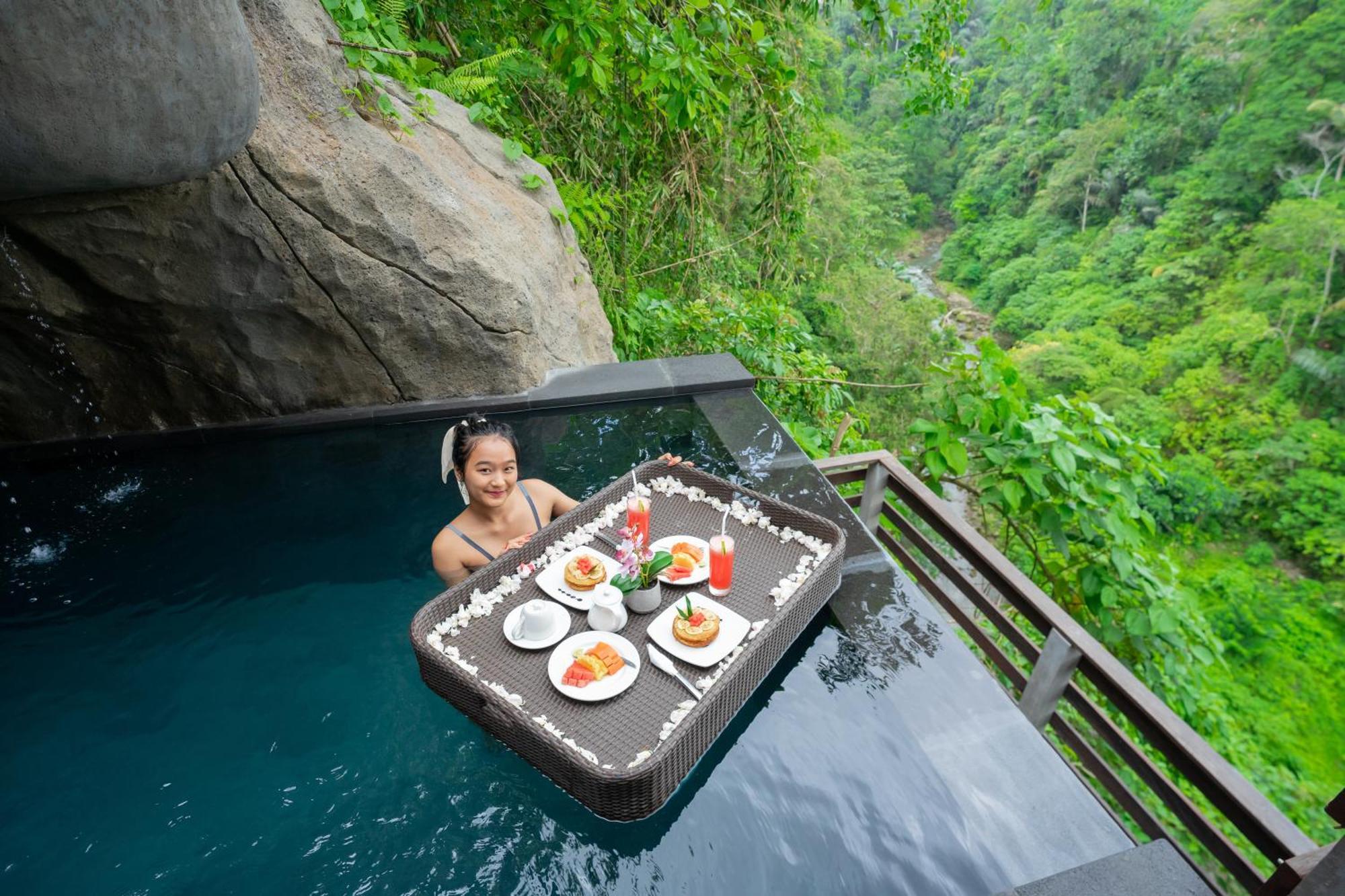 Ubud Paras Villa Exterior photo