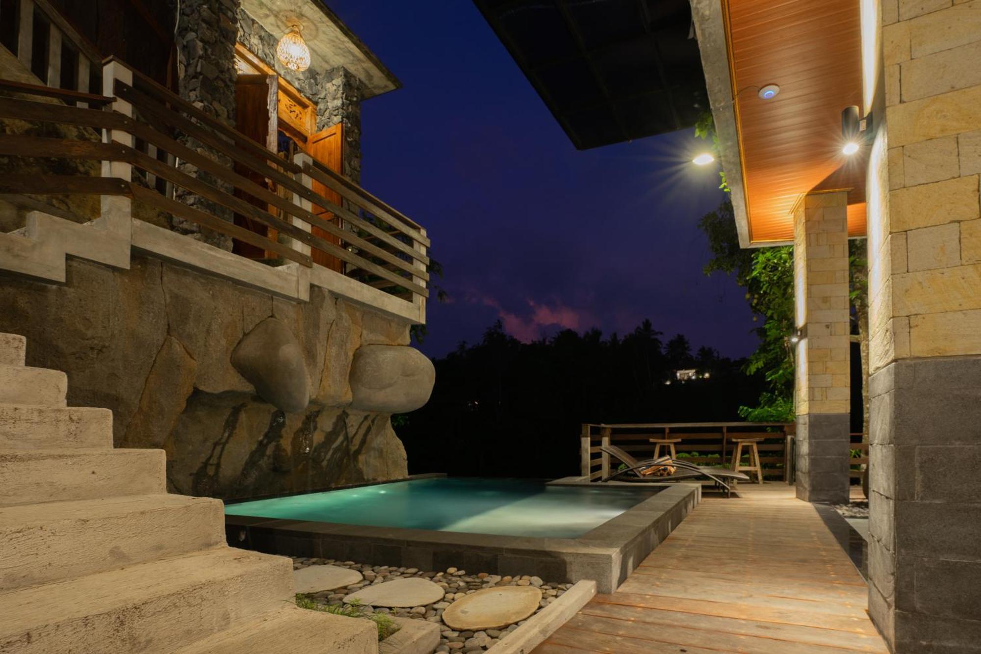 Ubud Paras Villa Exterior photo