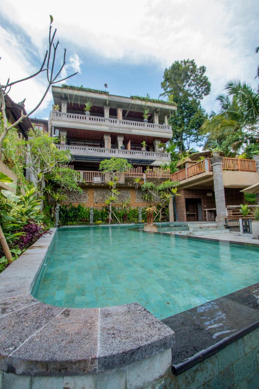 Ubud Paras Villa Exterior photo