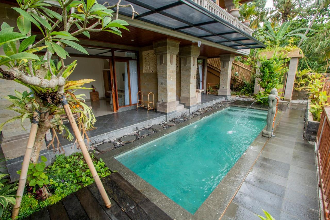 Ubud Paras Villa Exterior photo