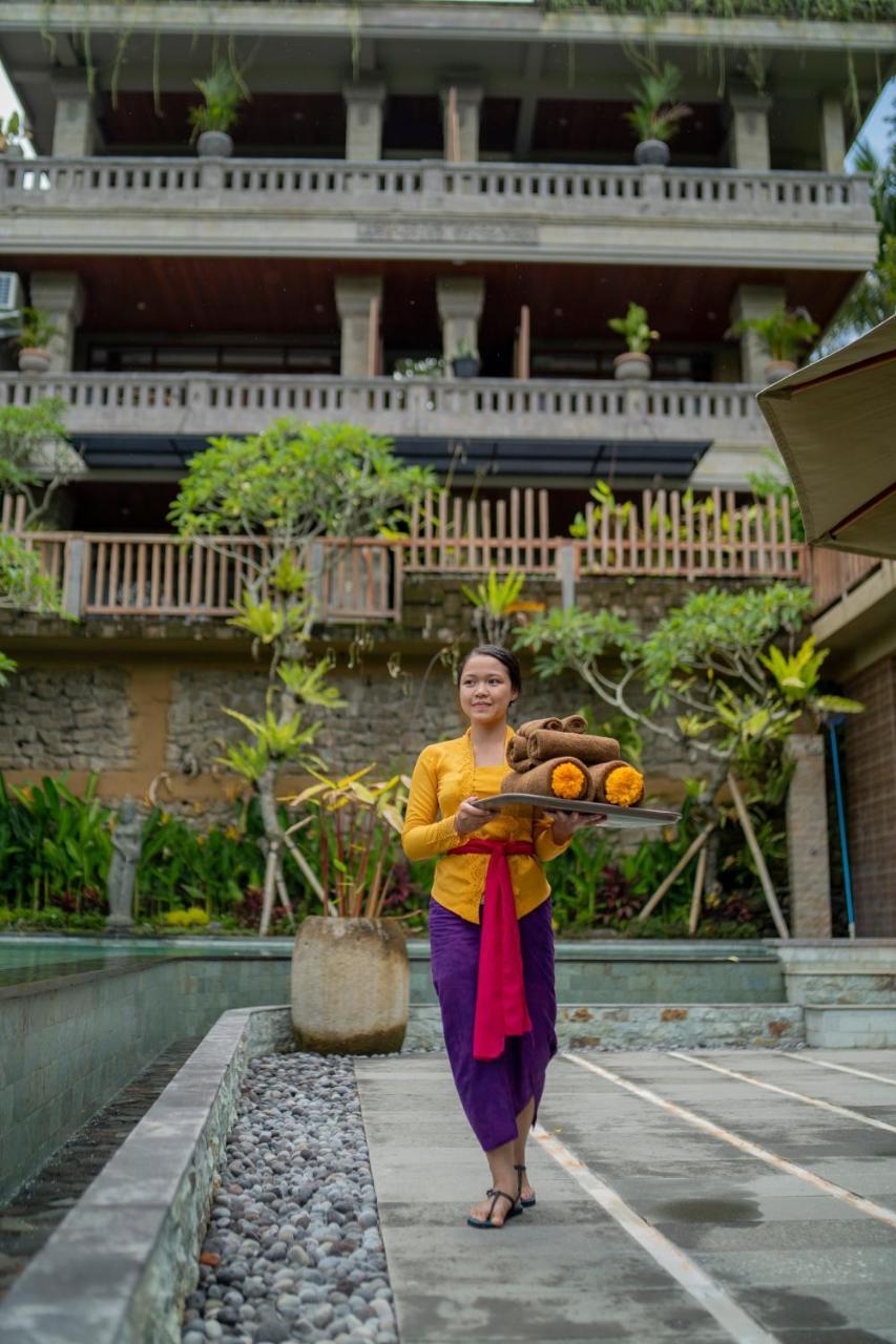 Ubud Paras Villa Exterior photo